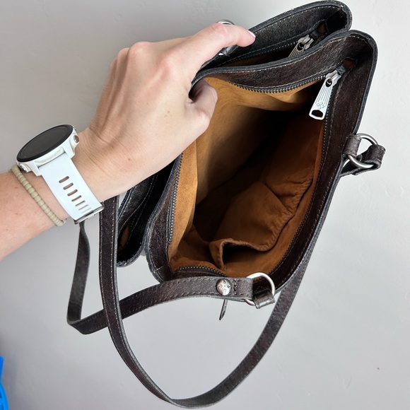 Patricia Nash Albi Tooled Turquoise Convertible Backpack Tooled - Picture 10 of 11